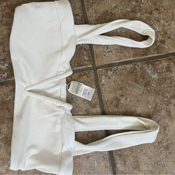 L Space white ribber high wasted bikini with v neck top - Picture 3 of 3